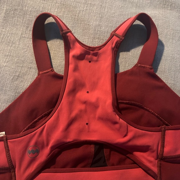 Janji Red Ascend Sports Bra - Picture 2 of 4